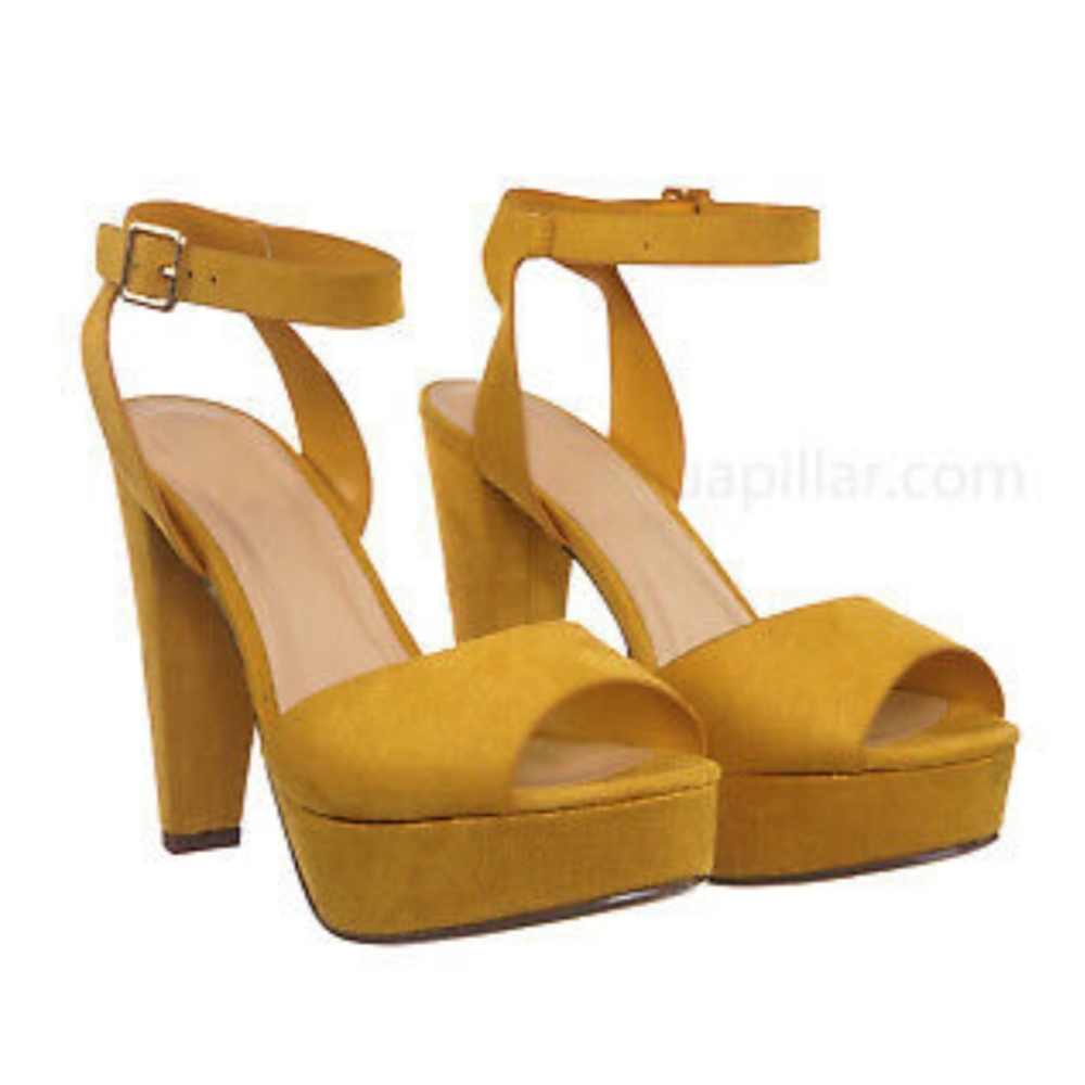 Block Heel Platform Sandal w/Ankle Strap